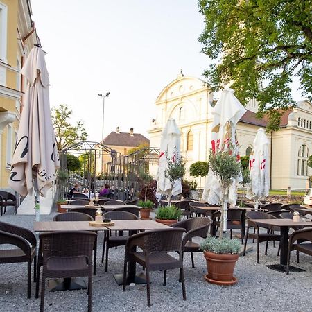 Dvorec Gregorcic Smarjeske Toplice Exterior foto